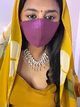 HeartQueen05 live sex cam