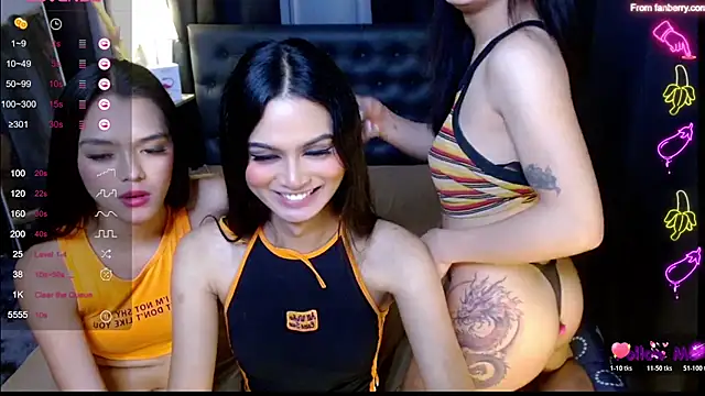 Kyliejennings live sex cam