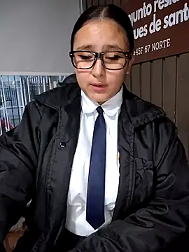 Cute_Penelope live sex cam