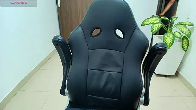 sebastian_oconnor77 live sex cam