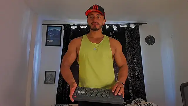 magnusclark live sex cam