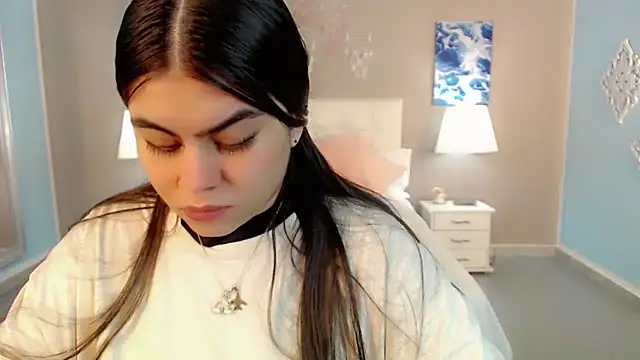 _Maddison_Ivanova_ live sex cam