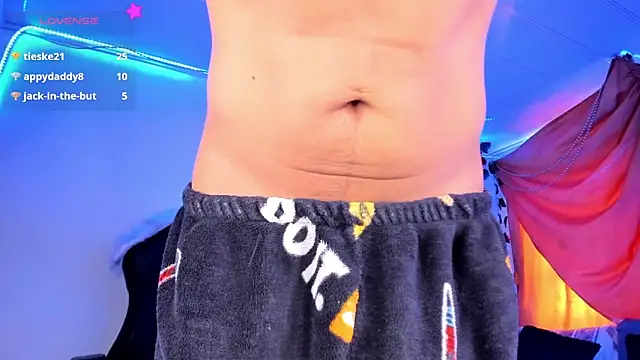 Ethan_Boyy live sex cam