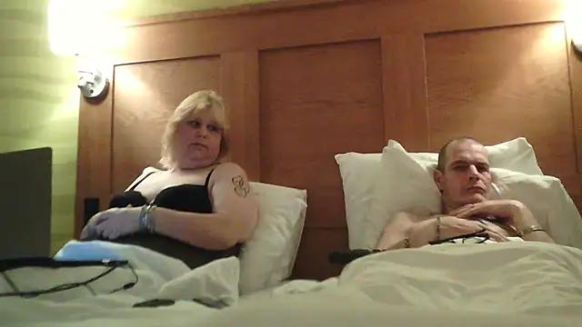 Sylviastar46 live sex cam