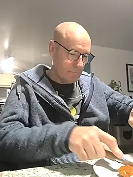 bogland33 live sex cam