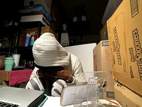 wynterheat live sex cam