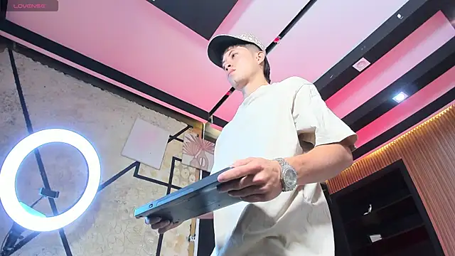 marcuscollins1_ live sex cam