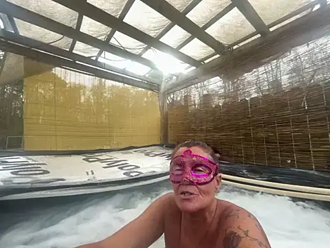 prainxxx22 live sex cam