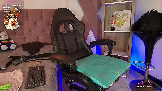 PepperTwink live sex cam