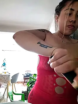 ManuelaVeelez live sex cam