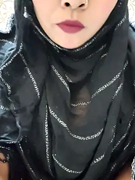 Indian-Nazia live sex cam