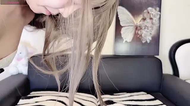 Lucky-susuBB's cam snapshot