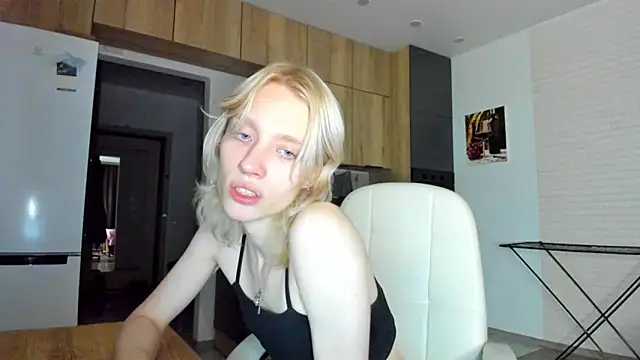 _Alice_Kitty live sex cam