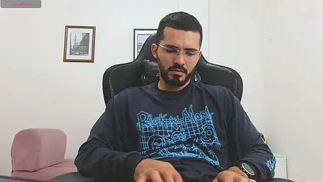 Massimoo_07 live sex cam