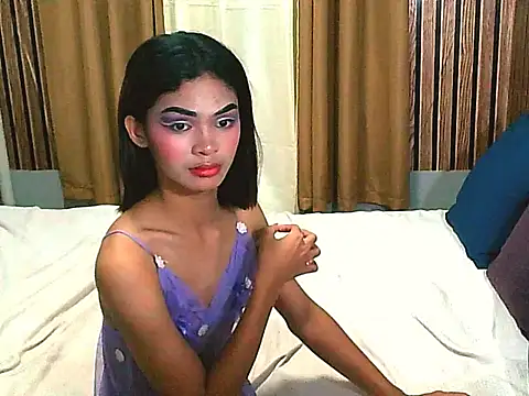 SluttyZowi live sex cam