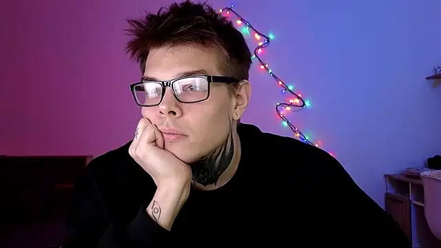 DENIS_HERE's cam snapshot