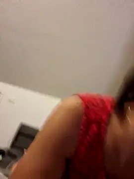 LoLa-69-X live sex cam