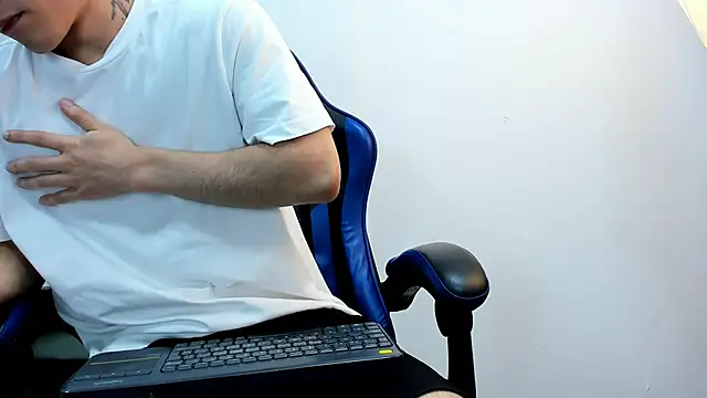 roan_birkin live sex cam