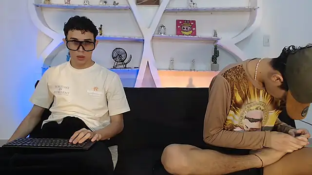 THREE_GUYS_HOT live sex cam