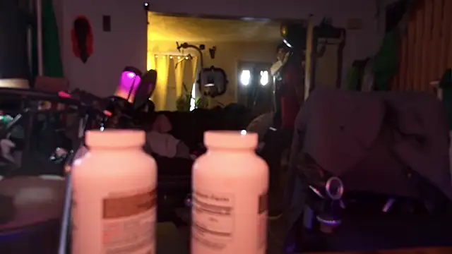 MasterDaddyCool live sex cam