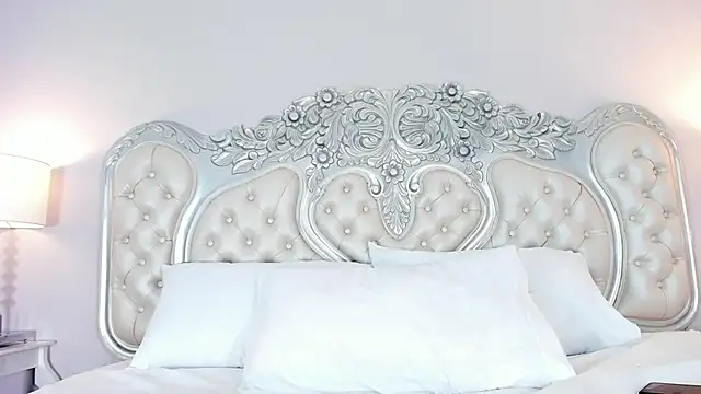 EmmilyEvanss live sex cam