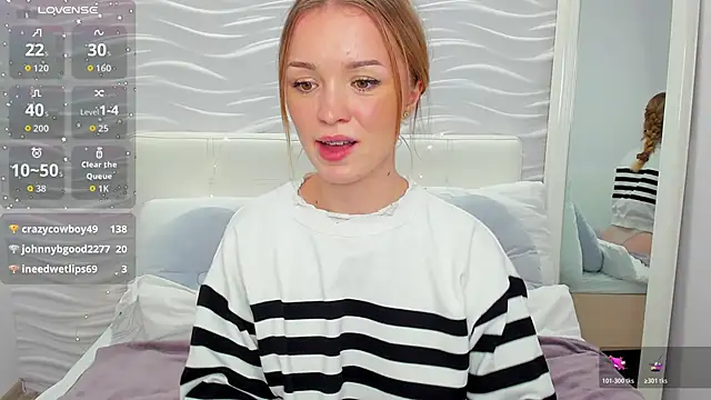 VirginOlly's cam snapshot