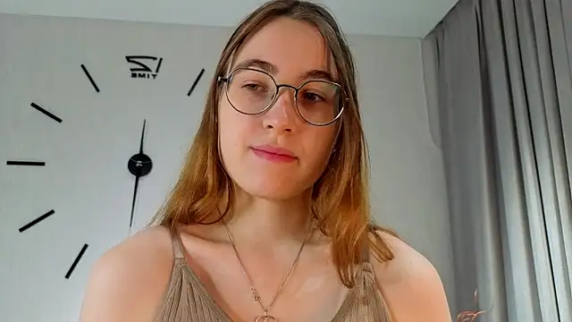 DebbraBickler's cam snapshot