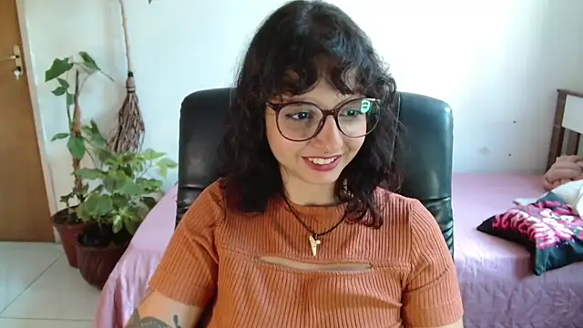 myamillor's cam snapshot