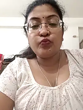 HOT_MIRCHI-'s web cam