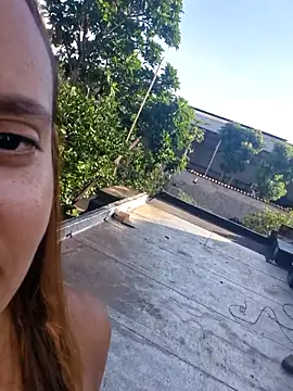 AliceRuivinha2 live sex cam