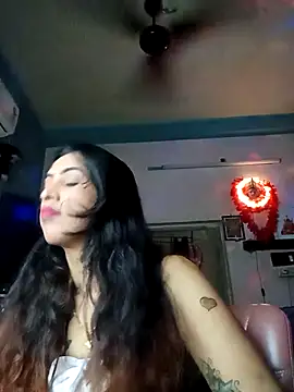 Darling_Annie's cam snapshot