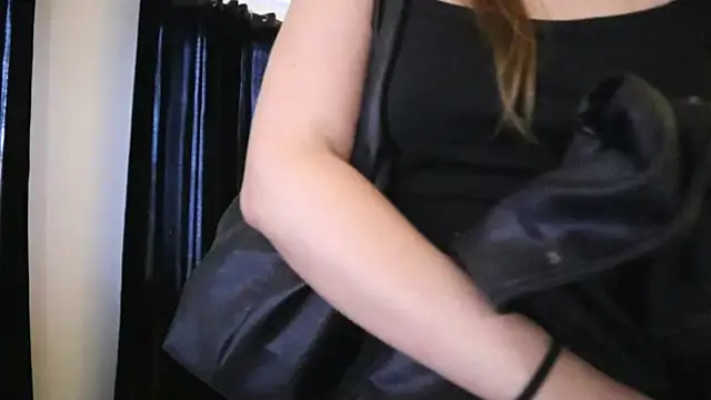 Daisha_Riley's cam snapshot