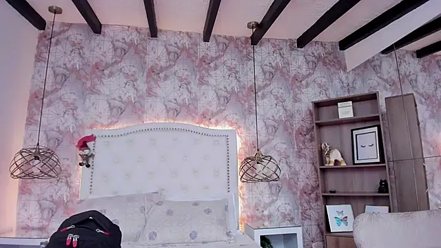 ScarletMore's cam snapshot