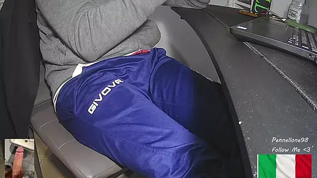 Pennellone98's cam snapshot