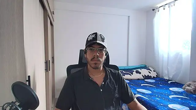 naitt_'s cam snapshot