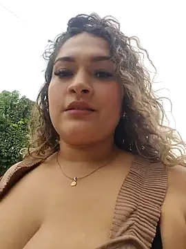 Sara_smiiith211's cam snapshot