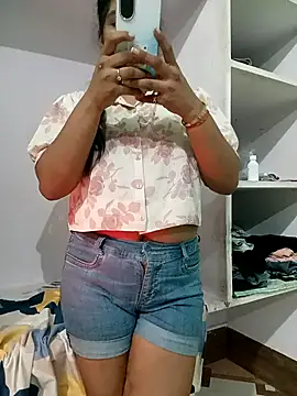 PG_girl_12th's cam snapshot