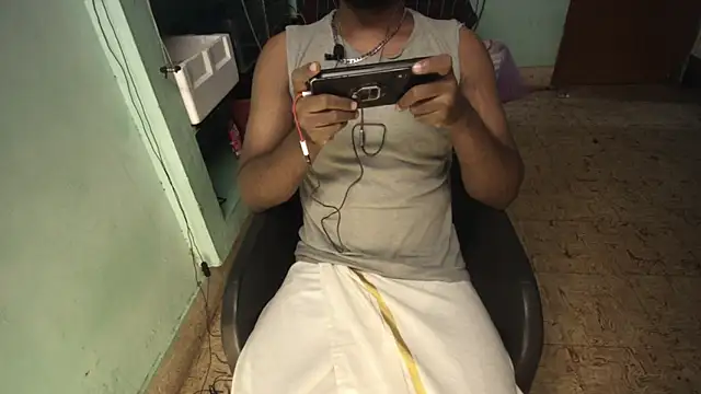 Tamil_KDD's cam snapshot