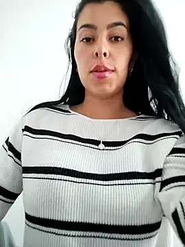 Luianna live sex cam