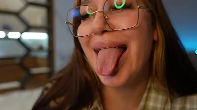 VikiDemini live sex cam