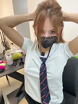 Selenaaaaa- live sex cam