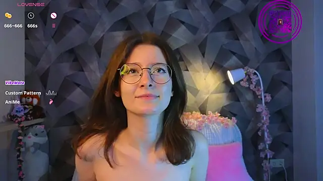 MonnaNoir live sex cam