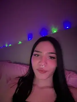 ShannonShanny live sex cam
