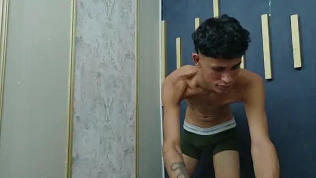 Just_D4v7 live sex cam