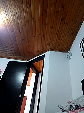 coupledesire18 live sex cam