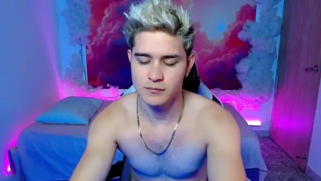 AlexPiersss live sex cam