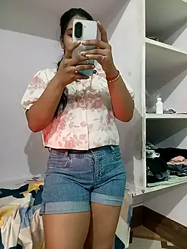 PG_girl_12th's cam snapshot