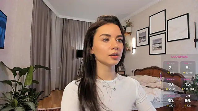 NicoleLuv live sex cam