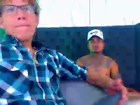 Hot_Latino_x's cam snapshot