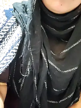 Indian-Nazia live sex cam